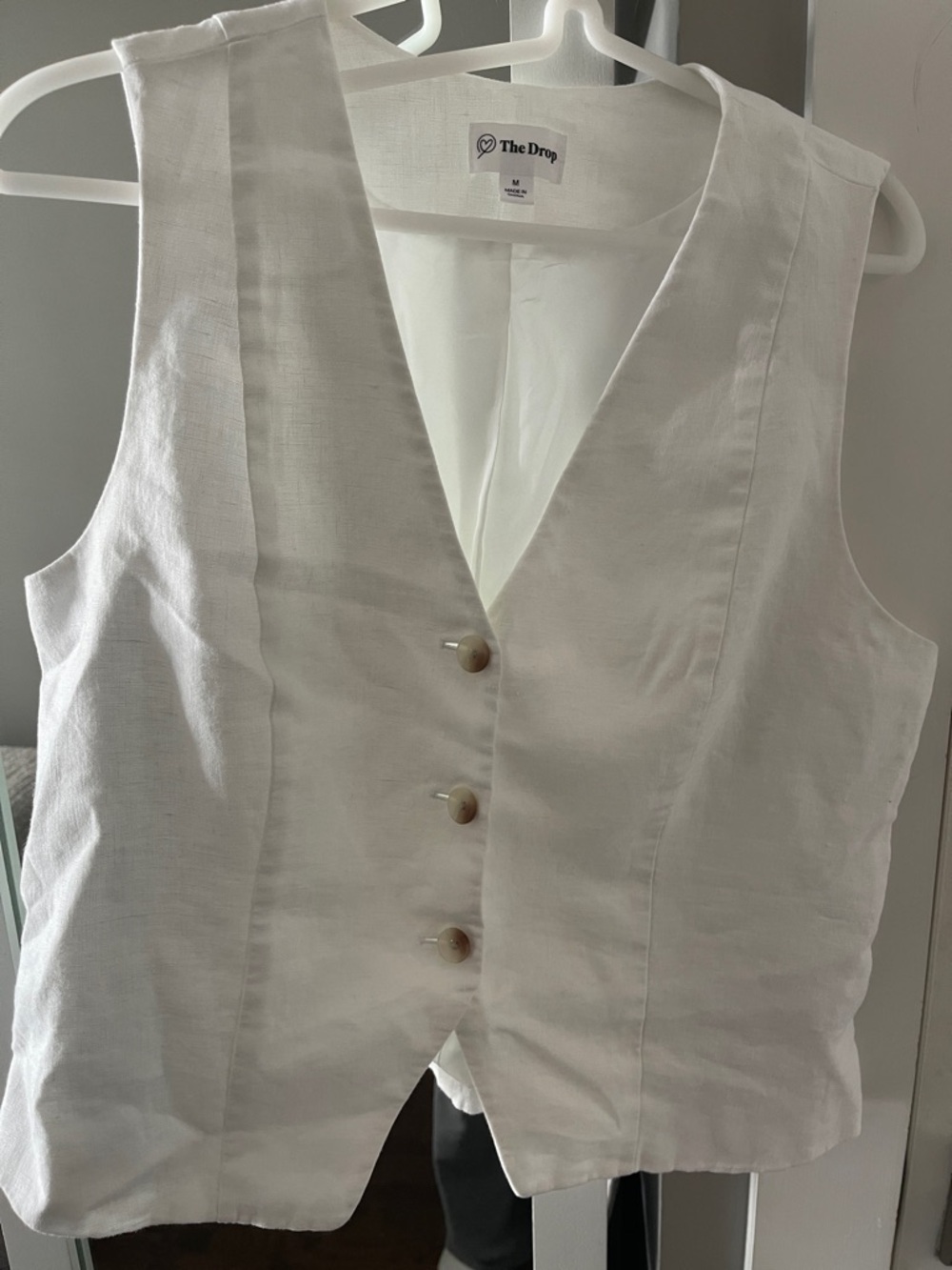 Sleeveless V-Neck Button Front Top - Cream - Picture 6 of 7
